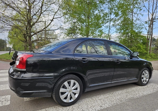 Toyota Avensis cena 15900 przebieg: 220000, rok produkcji 2007 z Żyrardów małe 22
